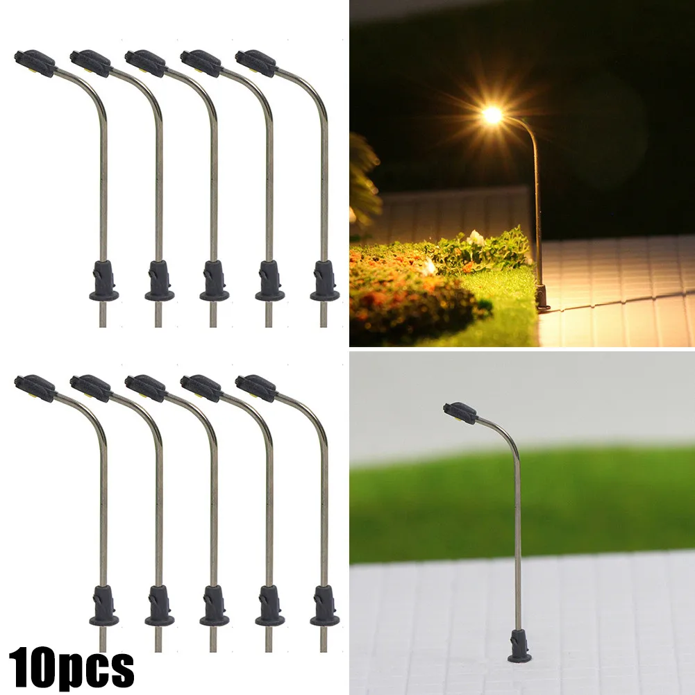 3Pcs Model Railroad Lights Lattice Mast Light Gauge H0 1:87 LED Light Layout Building Train Landscape Accessories Toys For Kids