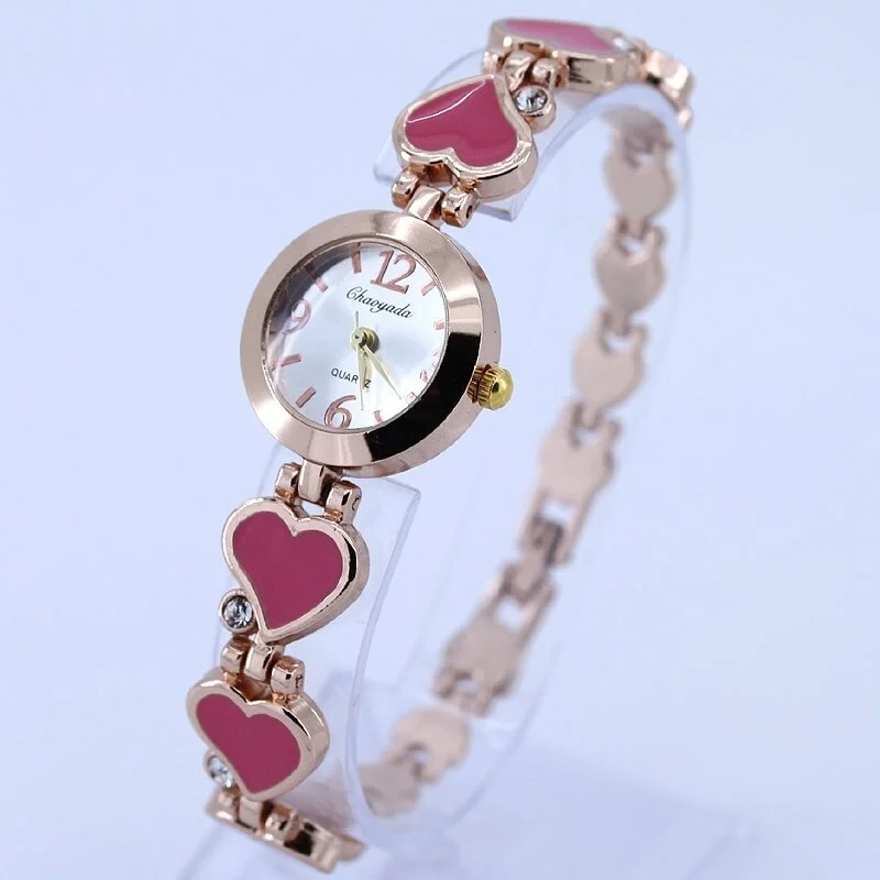 ساعة يد نسائية كوارتز مرصعة بالكريستال والماس ، عصرية وشعبية ، تصميم قلب