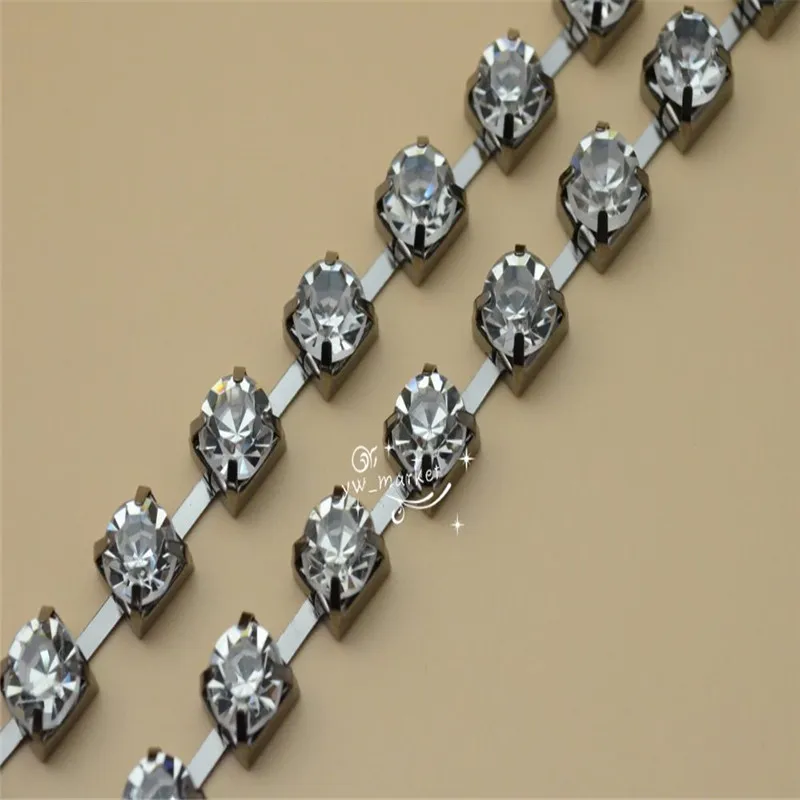 SS28 6mm Crystal Clear Rhinestone Chain Trim Black sew on 10 yard
