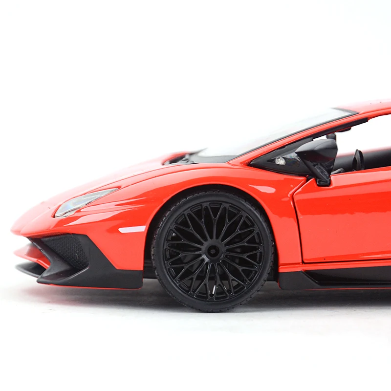 Bburago 1:24 Lamborghini Aventador Sv Coupé Sportwagen Statische Gegoten Voertuigen Verzamelbaar Model Auto Speelgoed