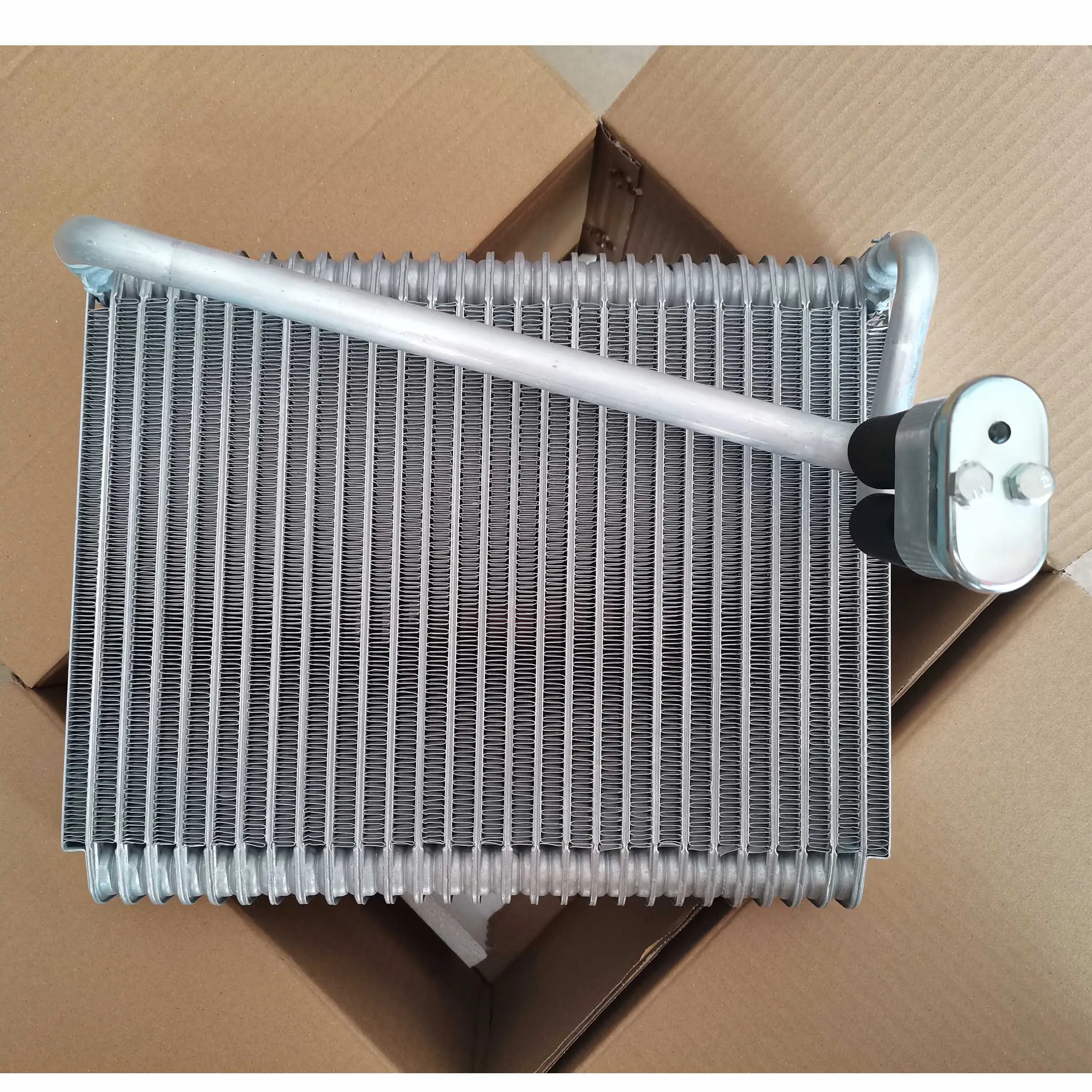 

SDYT Front Air Conditioner Evaporator Core for Kia VQ 2006-2014 979274D650 Car AC Evaporator Repair Parts