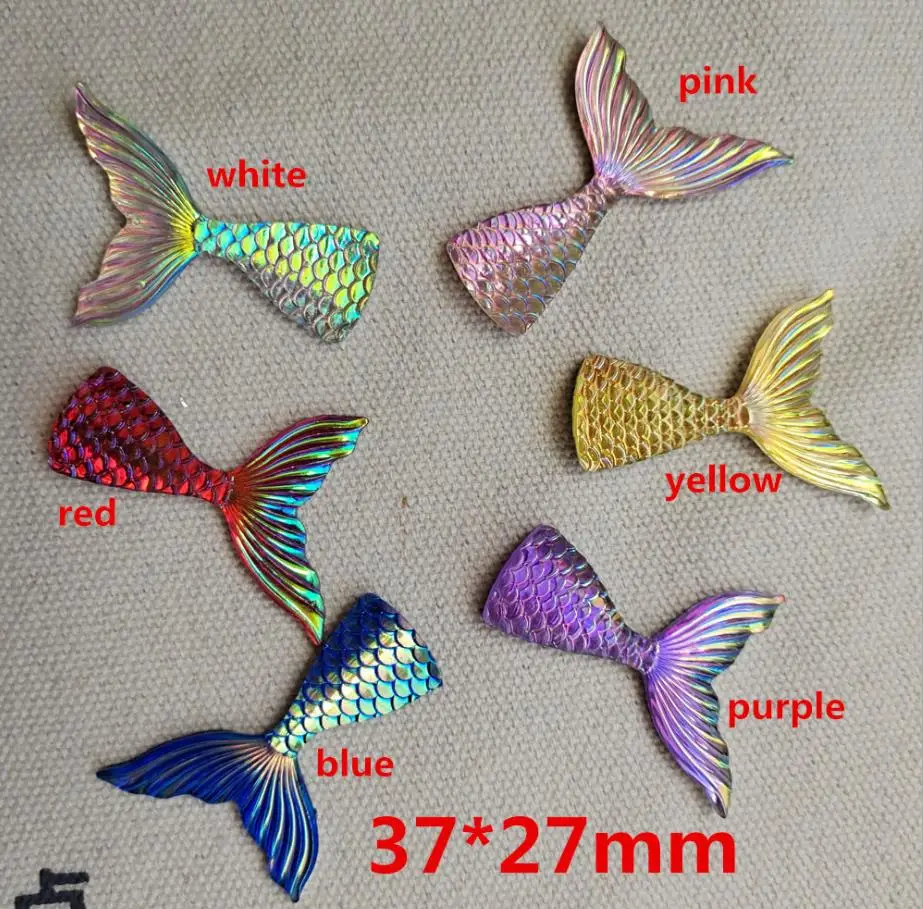 100pcs Mermaid Fish Scales Tail Resin Mermaid Tail Accessories Key Chain Earrings DIY Fishtail Pendant Material