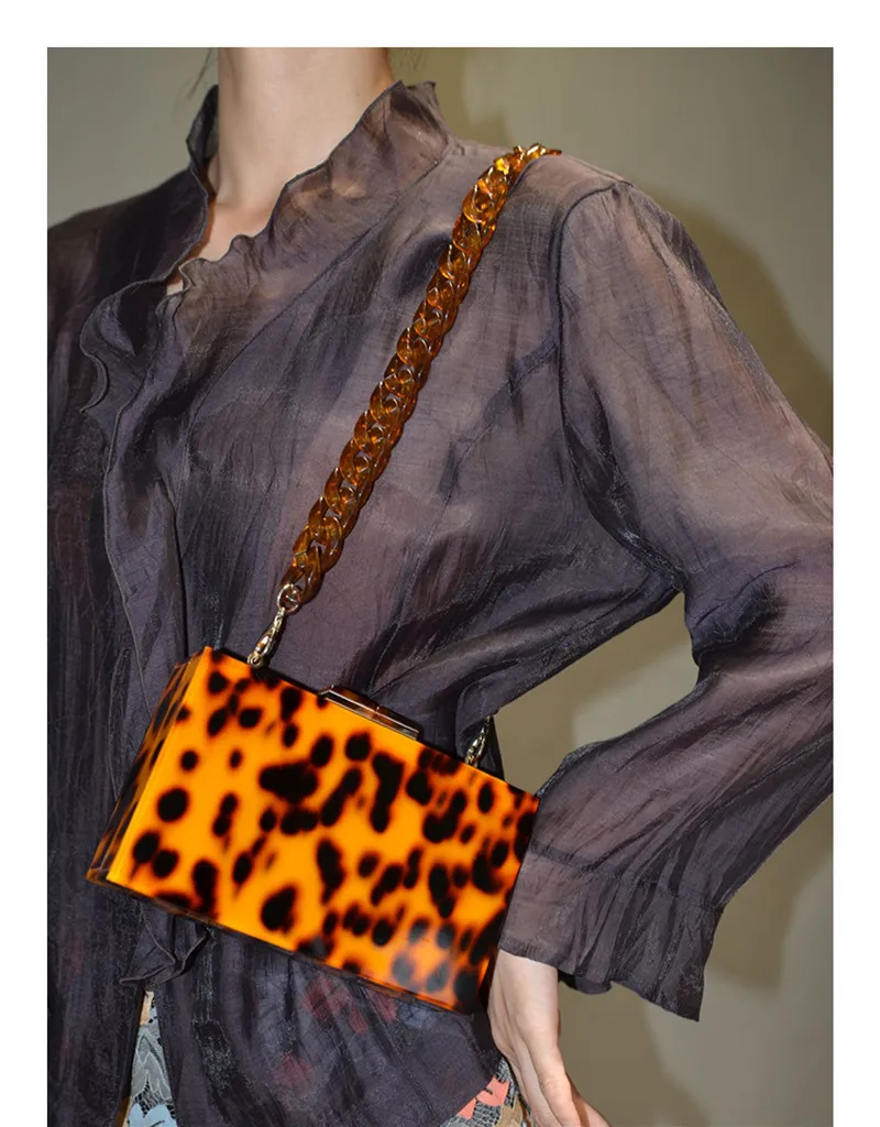 2021 funky acrylic leopard square clutch bag  for lady evening