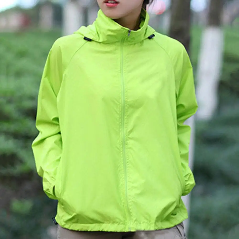 

Women Men Windproof Coat Outdoor Jacket Ultra-Light Windbreake Jacket Solid Quick Dry Casual Waterproof Sunscreen Sports Coat