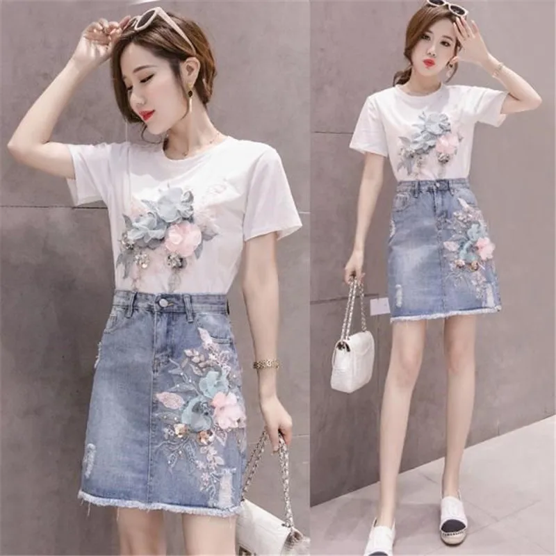 Summer Beading Women Sets Heavy Work Embroidery 3D Flower Short Sleeve T Shirt And Hole Jeans Skirt 2pcs Female Skirt Suits Y691