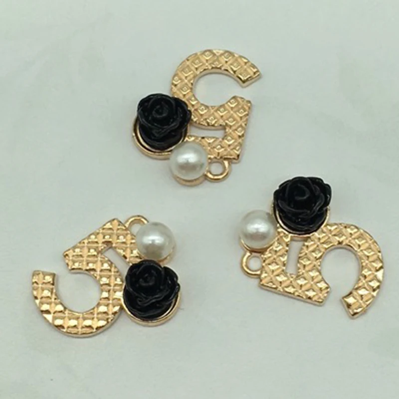 10pcs/pack Pearl Number 5 Resin Flower Charms Bracelets Pendant Five Shape For DIY Earring Jewelry Gold-color Making Craft XL563