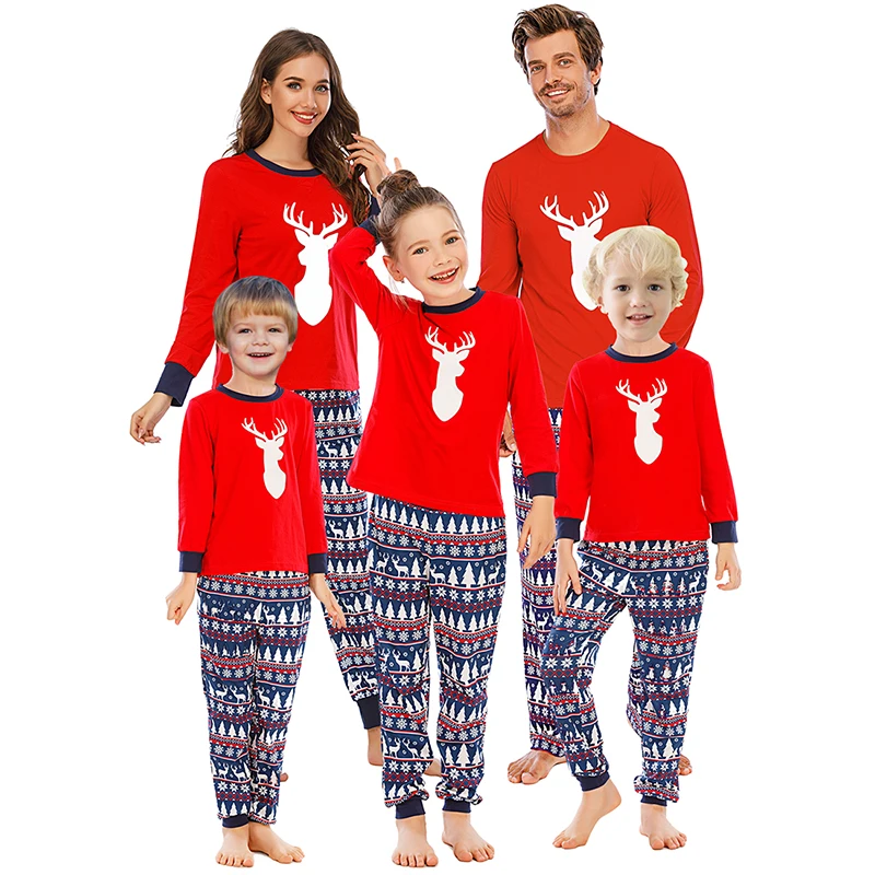 Newest Christmas Pjs Family Matching Outfits Xmas Pajamas New Year Red Elk Print Cartoon Xmas Pajamas Family Home Wear Suit