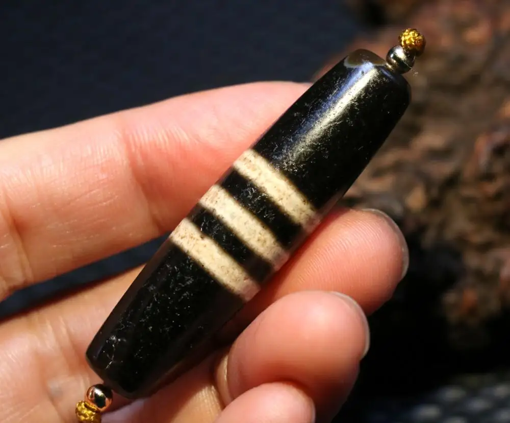 

Treasure Power Tibetan Old Agate Horn-shape 2 eye Totem dZi Bead Amulet Timestown UPD1210A