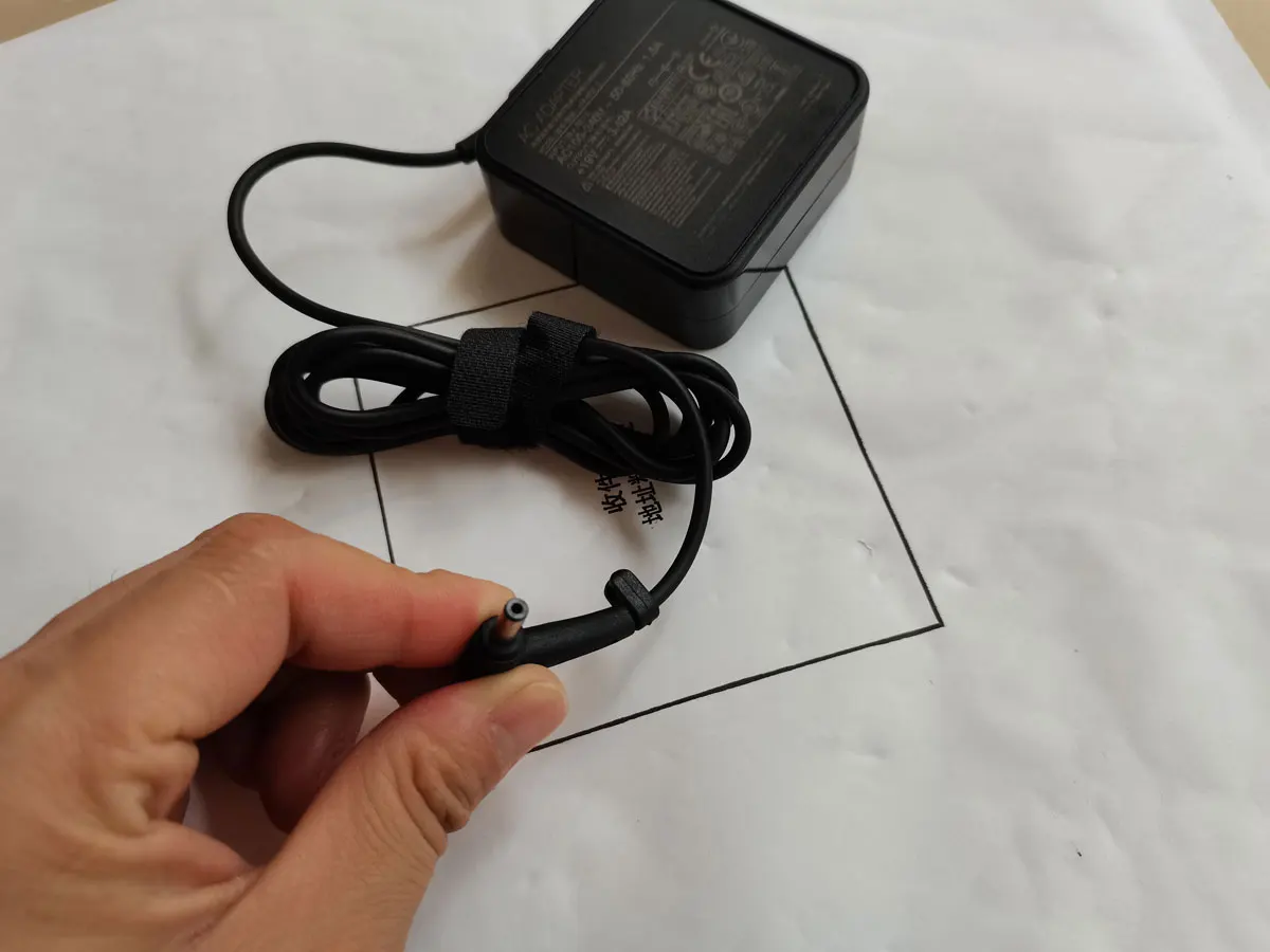 Imagem -03 - Puryuan-carregador Adaptador ac 19v 3.42a 65w Adp65gd b 4.0 mm x 1.35 mm para Asus Zenbook Ux331ua-ds71 Notebook Original Novo