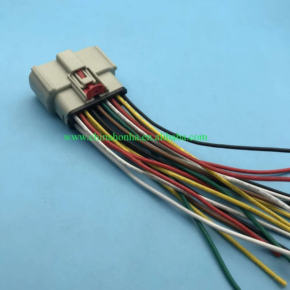 20-pin automotive wiring harness connector 33472-2007 334722007connector plastic shell