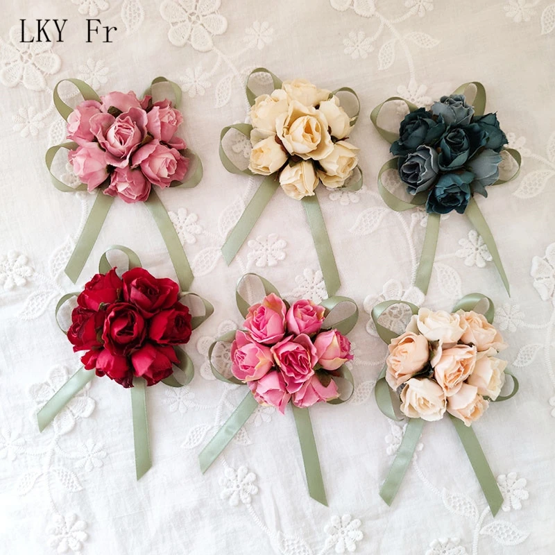 LKY Fr Corsage Wedding Bracelet Bridesmaids Flowers on Hand Artificial Silk Roses Red Wrist Corsage Bridal Accessory Boutonniere