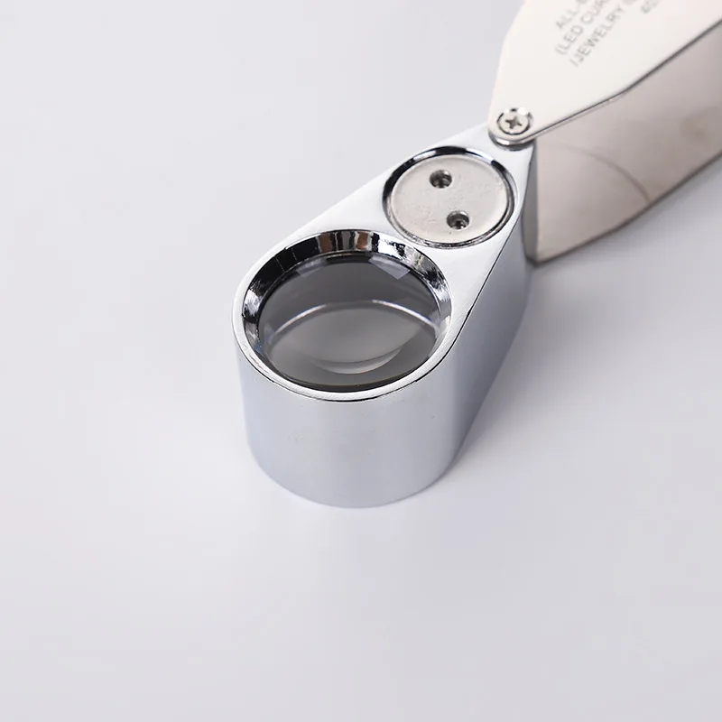 Lupa de gran aumento con luz LED, lámpara de Metal plegable, Detector de moneda, para identificación de joyas, 40x25mm