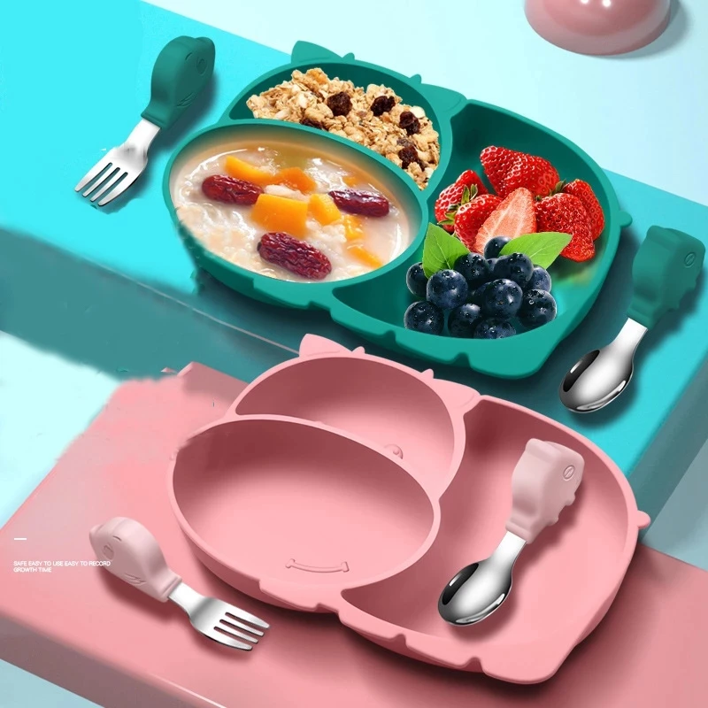 

NEW Cow Silicone Baby Feeding Silicone Plate Kids Bowl For Breakfast Nursning Feeding Tableware Set With Spoon Fork Set