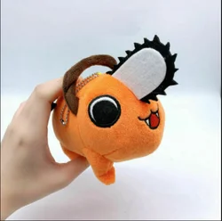 10cm 만화 전기 톱 남자 Pochita 플러시 장난감 애니메이션 Denji 박제 동물 인형 Keychains 펜던트 완구 어린이 생일 선물