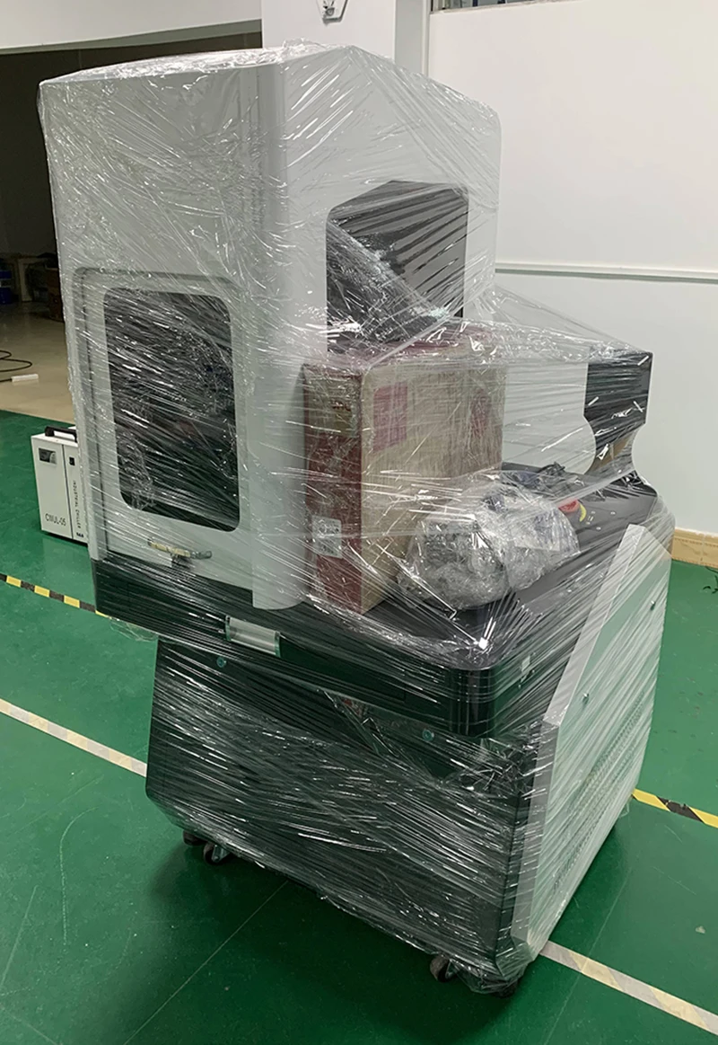 CCD Macchina automatica per marcatura laser a fibra Posizionamento visivo Chiuso Raycus Max Q-switch JPT MOPA Marcatore laser Convertitore