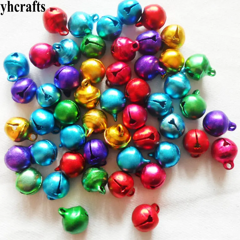 50PCS/Lot. Wholesale 8mm gold jingle Bells DIY Lacing bells Christmas decoration Noel ornament Crafts material Xmas tree hanger