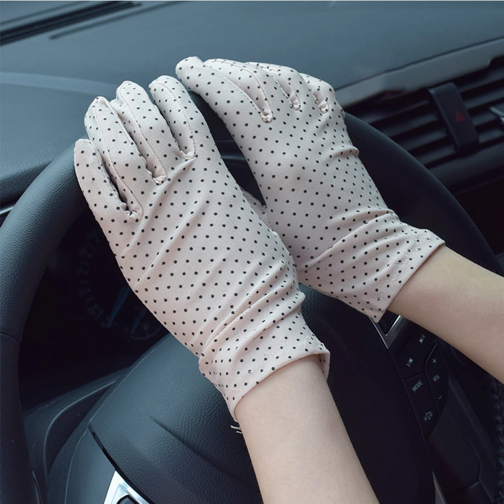 1Pair Women Sunscreen Gloves Fashion Summer Spring Thin Dot Gloves Anti-UV Short Driving Glove High Elastic Thin Etiquette Glove