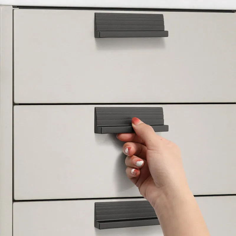 

Modern Gold Handle Creative Kitchen Wine Cabinet Drawer Knob Gray Wardrobe Furniture Door Handle Home Decoration