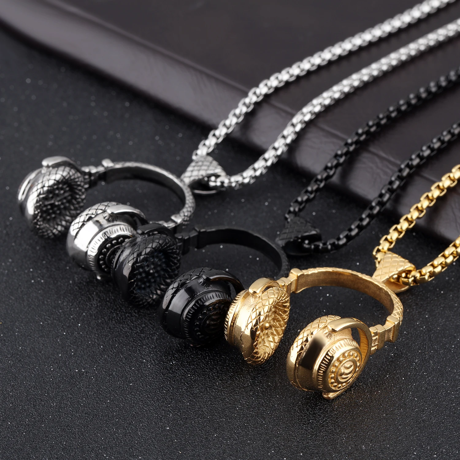 Men Rock Stainless Steel Music Headphone Charm DJ Headphone Pendant Hip Hop Jewelry Music Necklaces Gift