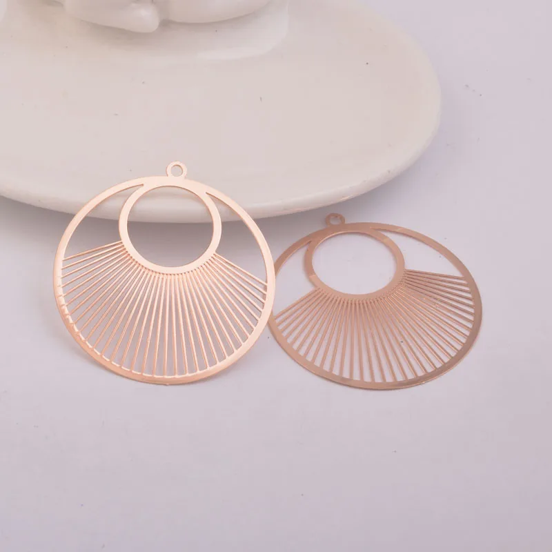 30 Stück AB5957 40*43mm Großer Runder Stempelanhänger aus Messing mit Filigran-Motiv, Wasserzeichen-Anhänger, Schmuck- und Ohrring-Zubehör – Detail 7
