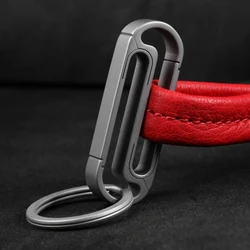 Real Titanium Keychain Luxury Car Key Ring Waist Hanging Buckle Belt Carbine Super Lightweight EDC Key Holder for Man Best Gift