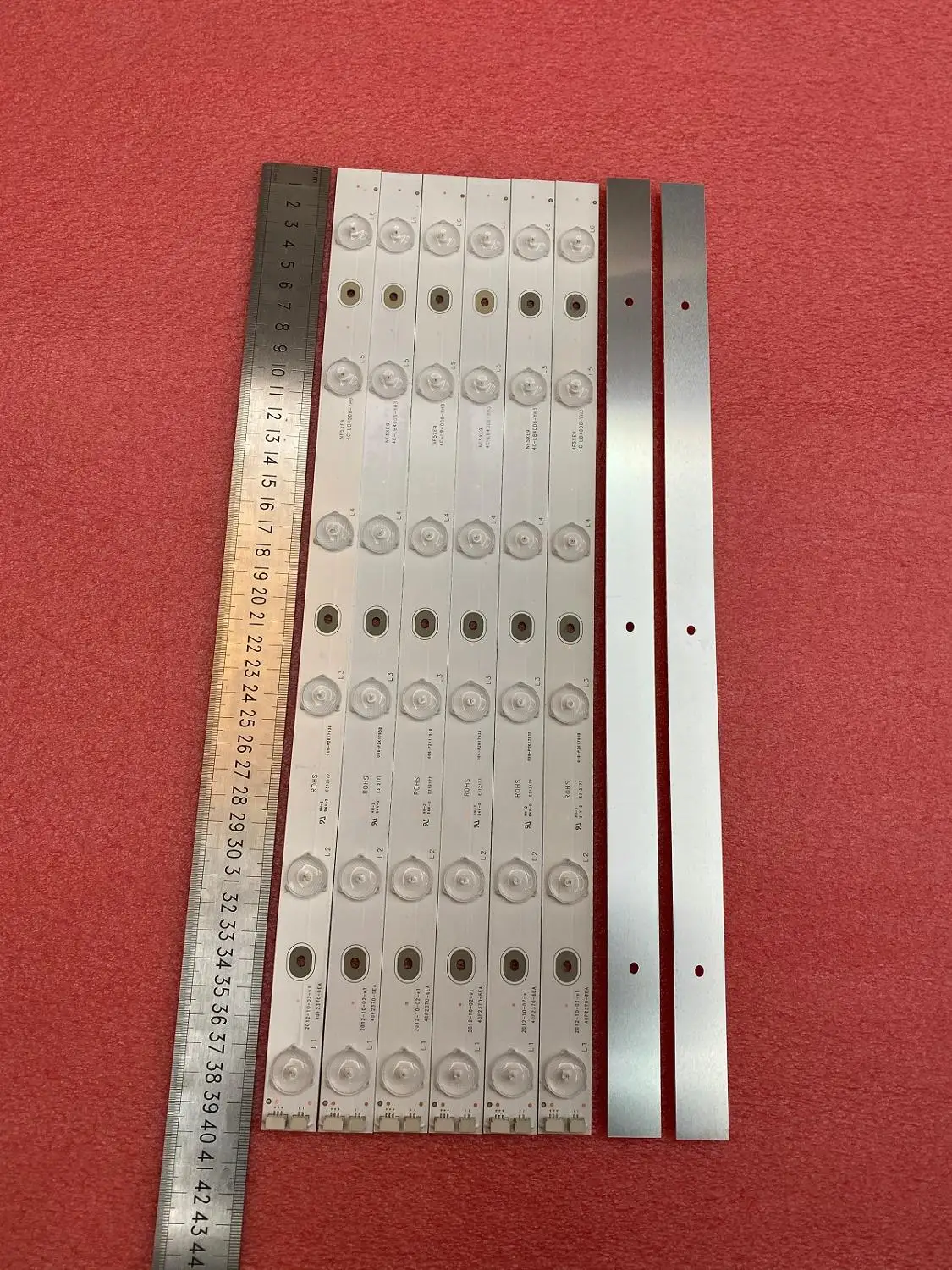 LED Backlight Strip 6LED For Thomson 40FW3323 40FW3253 40FU3253 40FU3253C TV Dl4061 Dl4061(a)f