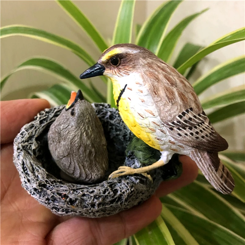 Creative bird feeding ornaments courtyard garden hand-painted imitation birds landing landscape craft decoration