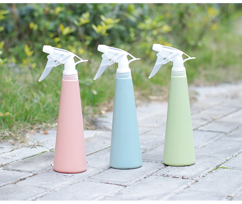 

Light color system Horticultural hand press household small watering can Sprayer 400ml pink green