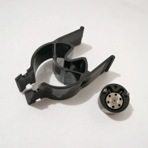 Imagen 2 del producto Válvulas de Control de boquilla Common Rail para inyector de combustible diésel Euro 3, la mejor calidad, 9308-621C 9308Z621C 28239294 28440421   para Delphi