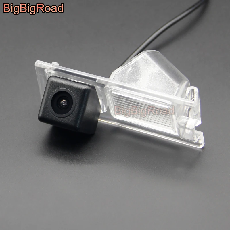 BigBigRoad Auto Camera For Jeep Cherokee KL 2014 2015 2016 Renegade KL 2014 / Reverse Rear View Camera / HD CCD Night Vision