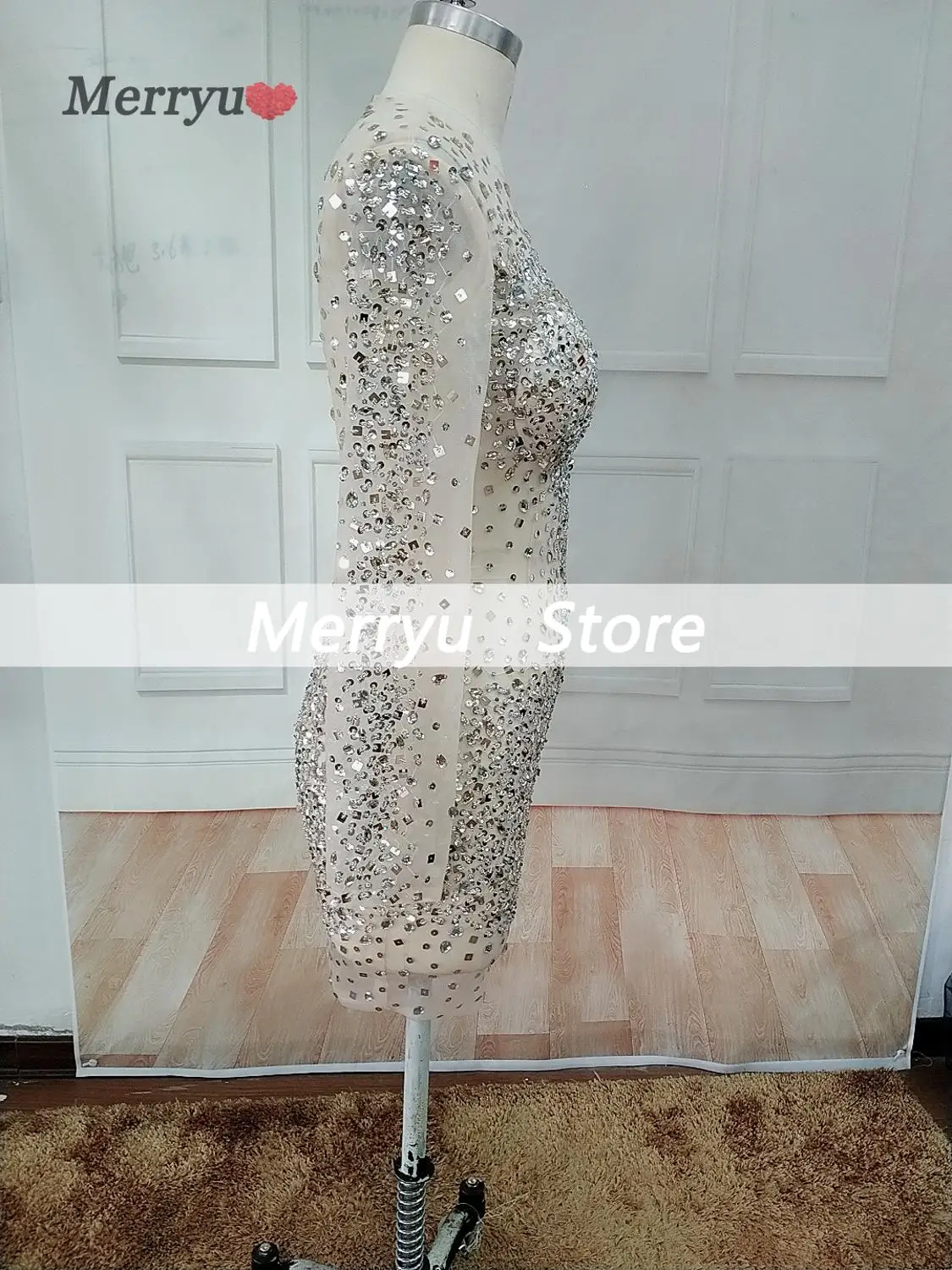 Short Prom Dress Long Sleeves Sexy Illusion Design Heavy Beading Crystal Sheath Mini Graduation Party Gown