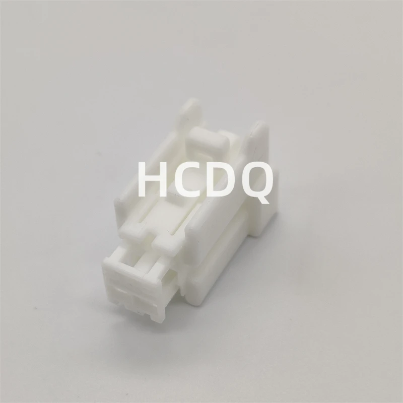 10 PCS The original 6098-8098 automobile connector plug shell and connector are supplied from stock