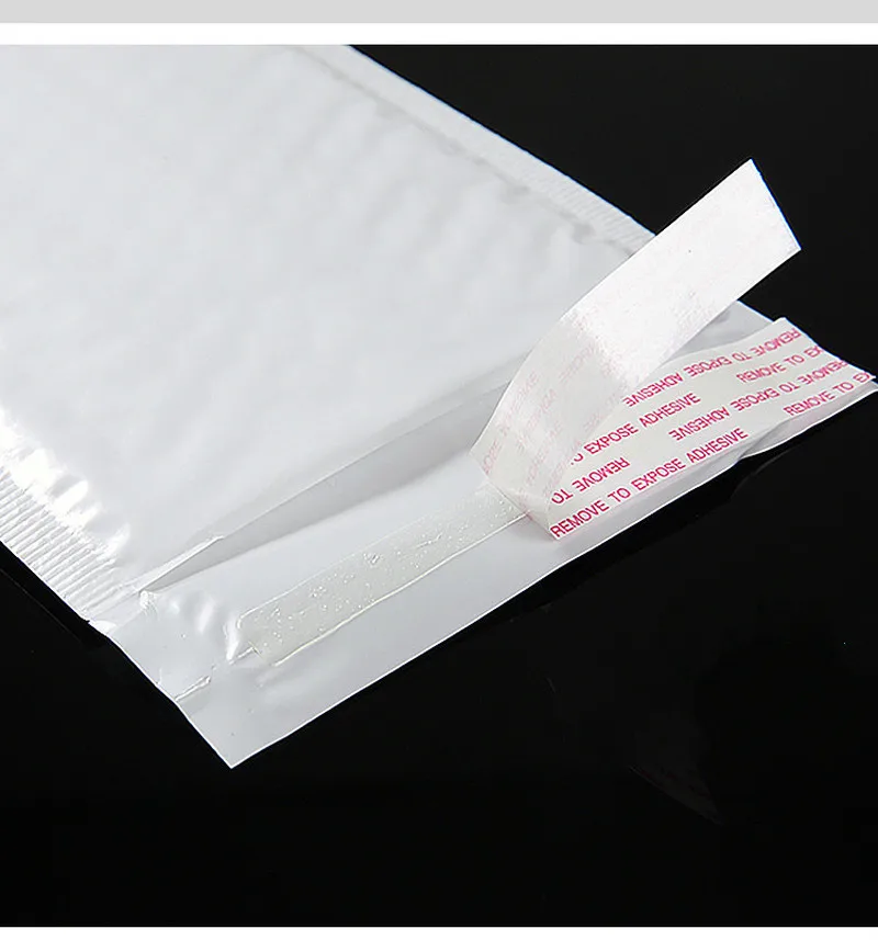 White Foam Envelope Bag Mailers Padded Shipping Envelope With Bubble Mailing Bag Christmas Package Gift Holders 50PCS 23*28cm