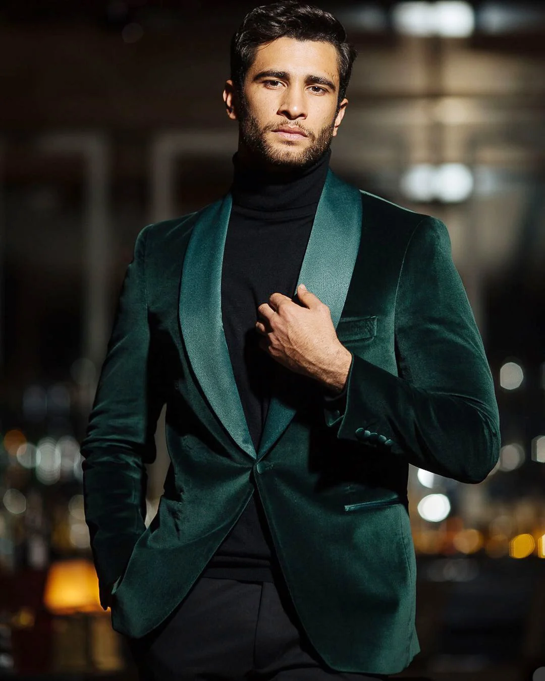 Chaqueta clásica personalizada para hombre de negocios, traje de terciopelo para novio, esmoquin, chal con solapa, chaqueta ajustada para fiesta de graduación, un Top