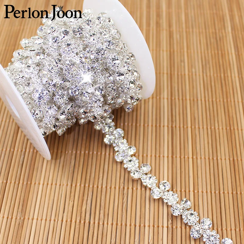 2 to 1 array crystal rhinestones trim Ribbon metal chain for dress, bag, shoes accessories ML018