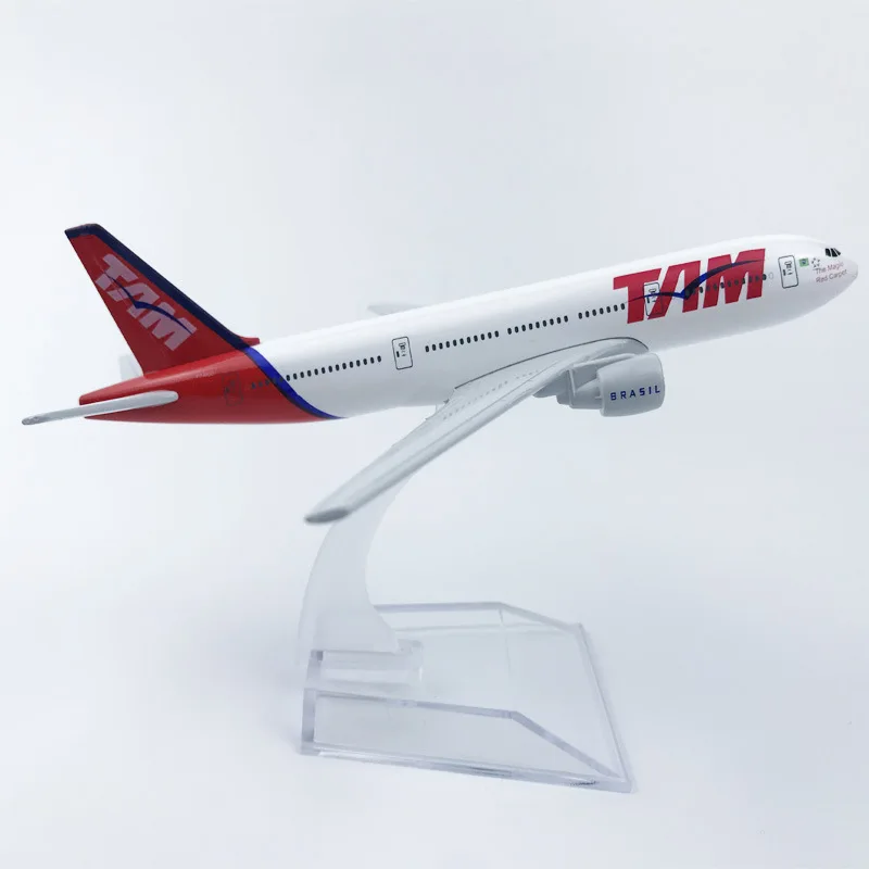 1:400 Scale Brazil TAM Airways B777 Airlines Airplane Model with Base Alloy Aircraft Plane For Collectible Souvenir Show Gift