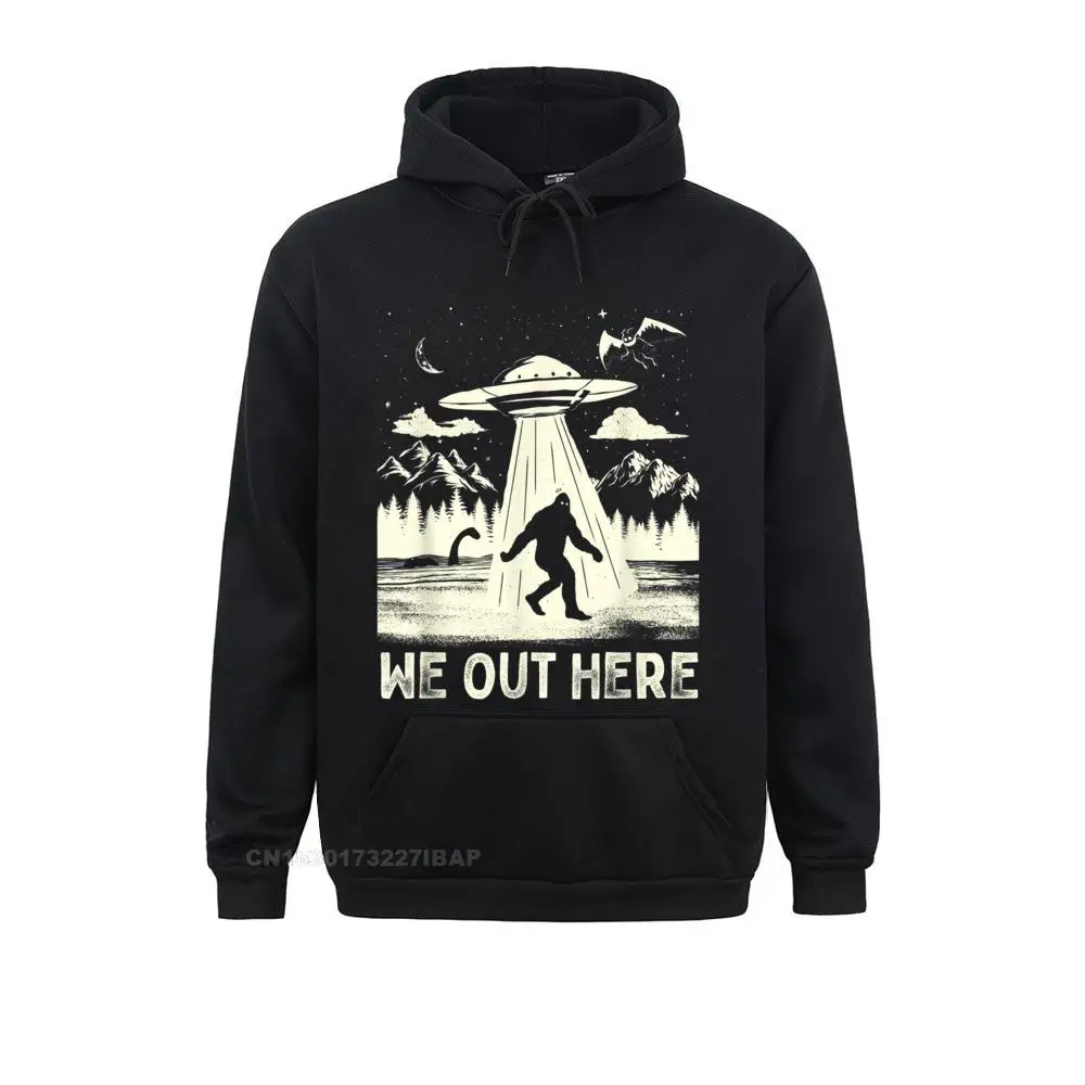 We Out Here Funny Bigfoot Cryptid UFO Abduction Hoodie New Design Mens Sweatshirts Japan Hoodies Cosie Clothes