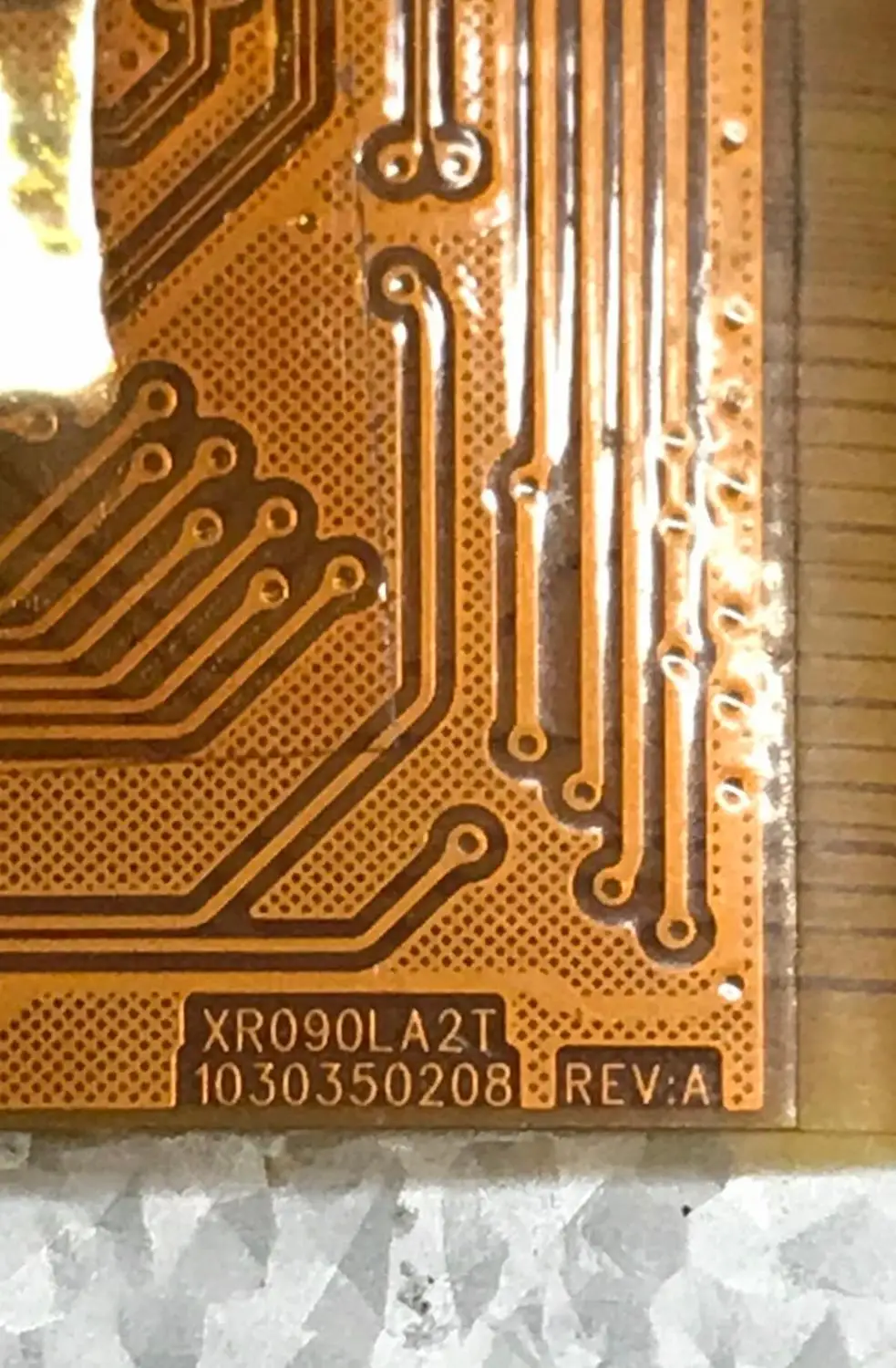 20810900360040 -01 XR090LA2T REV: شاشة عرض LCD