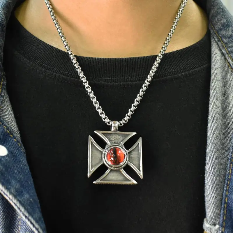 Classic Exquisite Retro Red Zircon Devil\'s Eye Cross Pendant Necklace Men\'s Trend Hip Hop Punk Jewelry Gift Wholesale