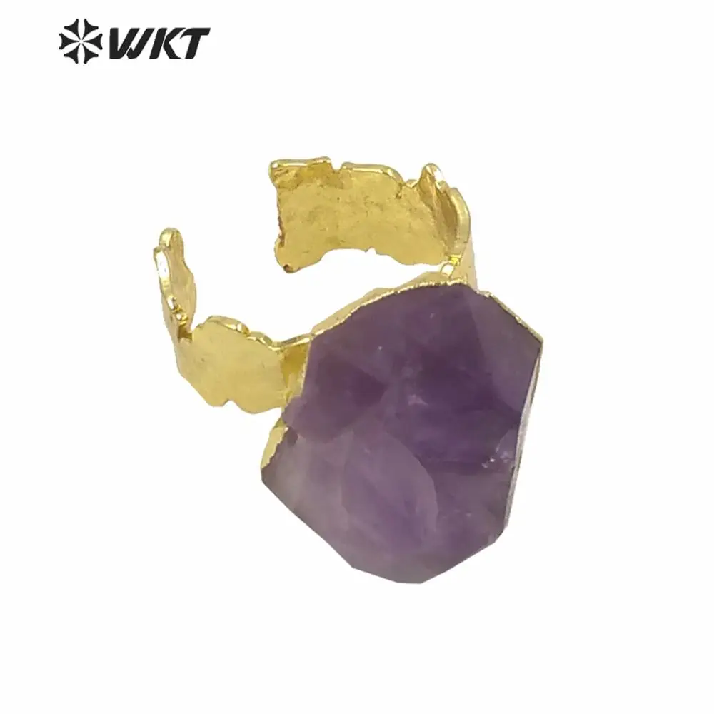 WT-R363 Wholesale New Stone Point Ring Gold Electroplated Amethysts Point Pyramid Ring Lady Irregular Beautiful