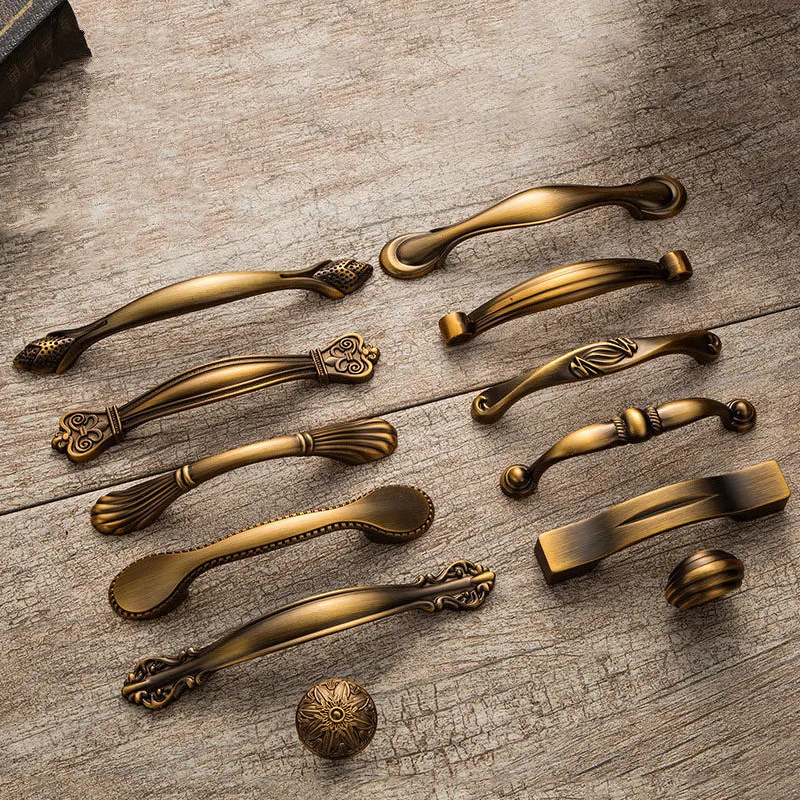 JD Vintage Antique Yellow Bronze Cabinet Handles European Style Drawer Knobs Cupboard Wardrobe Door Handles Furniture Handles