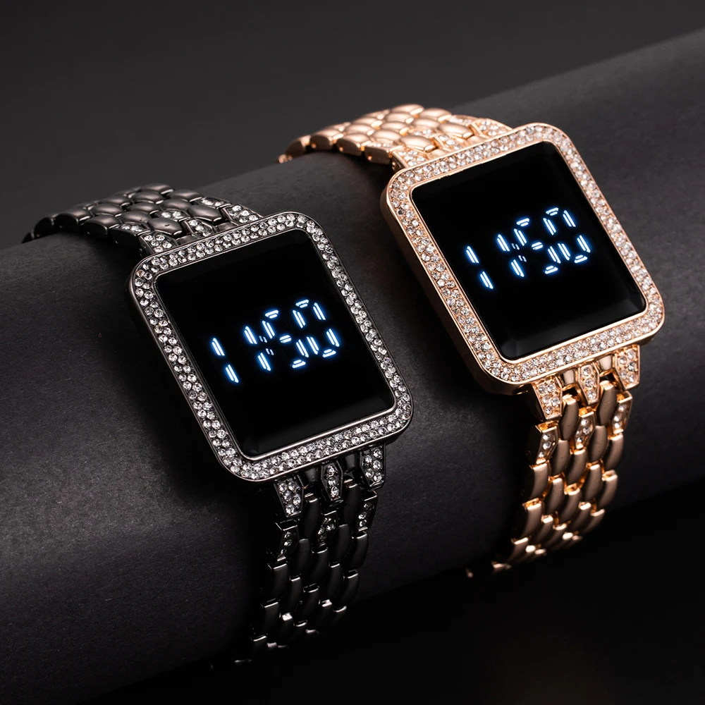 Women\'s Watches Famous Luxury Brand Women Digital Watch Fashion Rhinestone Stainless Steel Quartz Ladies Wristwatches Wathes