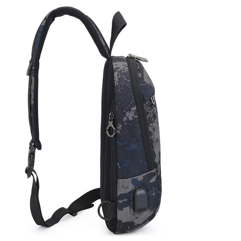 New Portable USB Shoulder Bag Running Climbing Multi-function Waterproof Sports Chest Bags Messenger Camouflage Fashion Bags Men