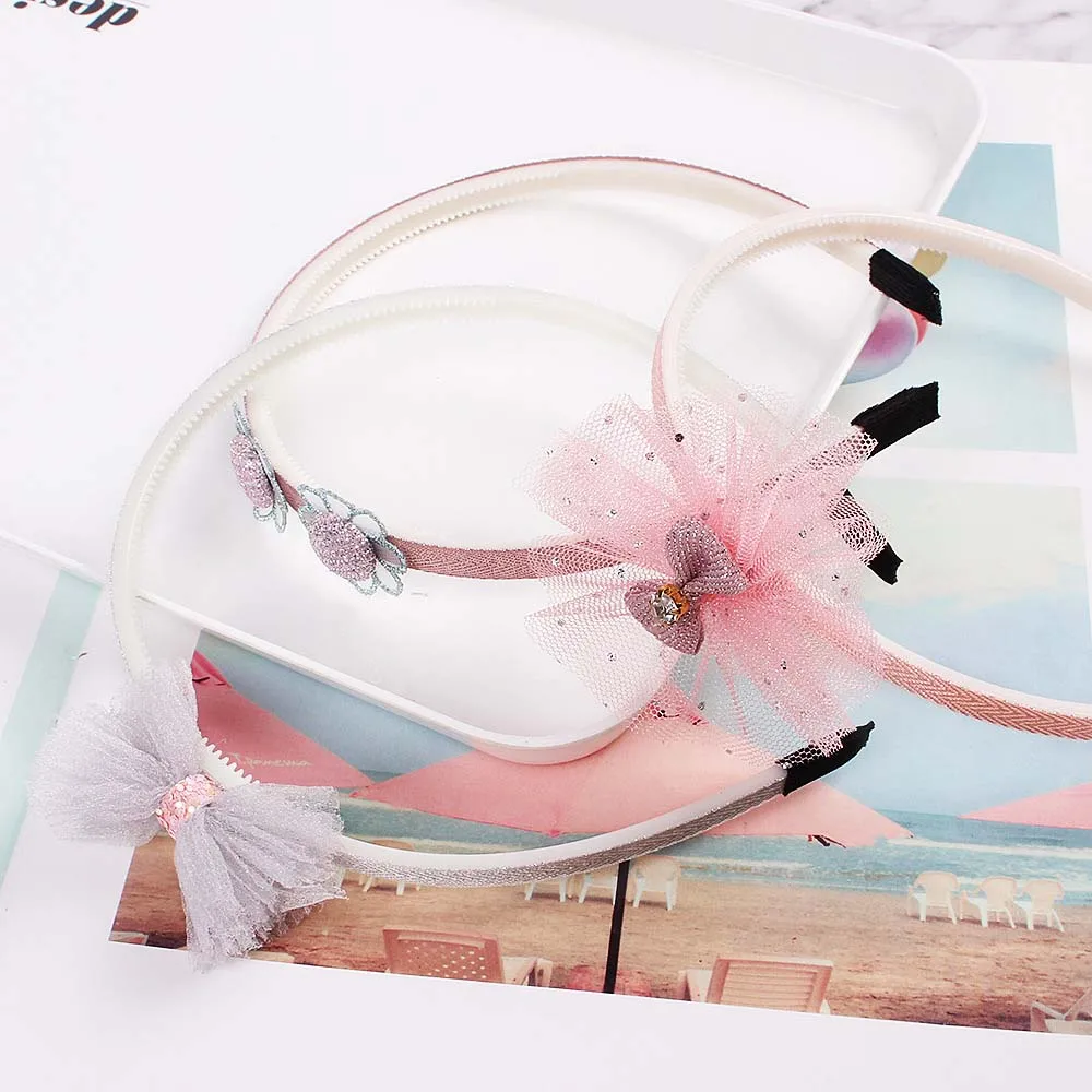 1Pcs เลียนแบบผ้าพันคอ Bowtie Hairband เด็กน่ารักการ์ตูนสาวผม Hoop Headband Headwear ลูกไม้อุปกรณ์เสริมผมของขวัญเด็ก