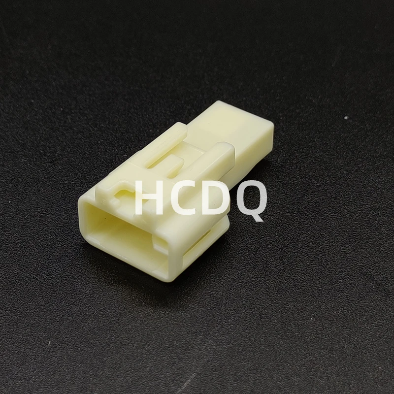 The original 90980-11725 2PIN  automobile connector plug shell and connector are supplied from stock