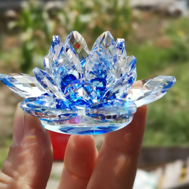 

4pcs K9 Crystal Decorative Blue Lotus Flowers Handmade Gifts Crafts Minerals Fengshui Paperweight For Home & Wedding Decoration