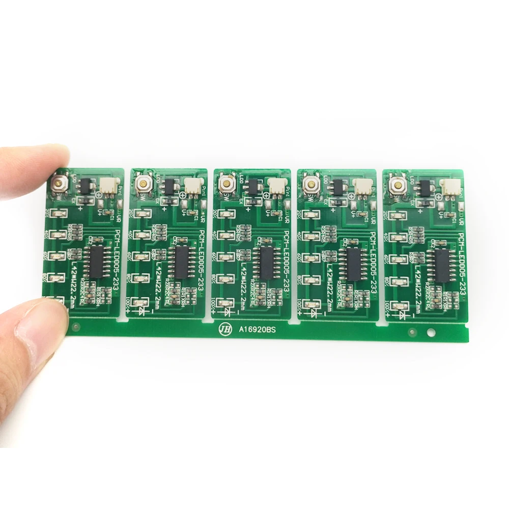 PCM-LED005-233 (4) Disesuaikan PCM BMS Perlindungan Sirkuit Modul untuk Li-ion Li-Polymer Battery Pack