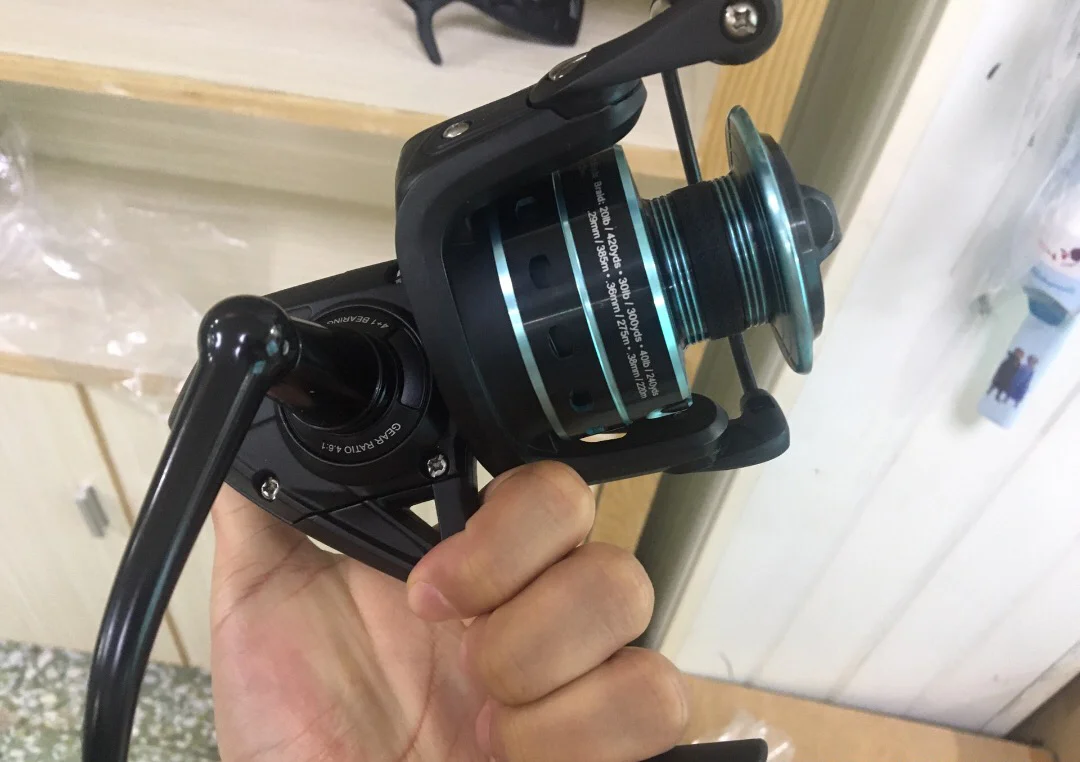 Carrete PENN Pursuit III 5000LE – cuerpo metálico para agua salada - imagen 4