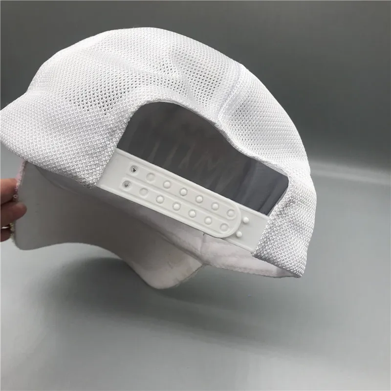 YOYOCORN Striking Pretty Adjustable Women Panama Girls Hats For Party Club Gathering rainbow Sequins Shining Mesh Baseball Cap