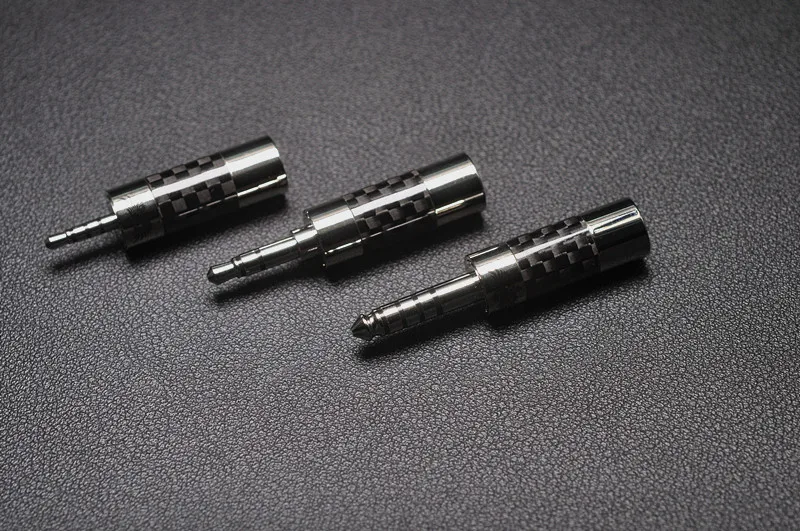 Eagle standard high end carbon fiber 3.5 single end plated plug 2.5mm balanced rhodium plated plug 4.4mm rhodium plated balanced